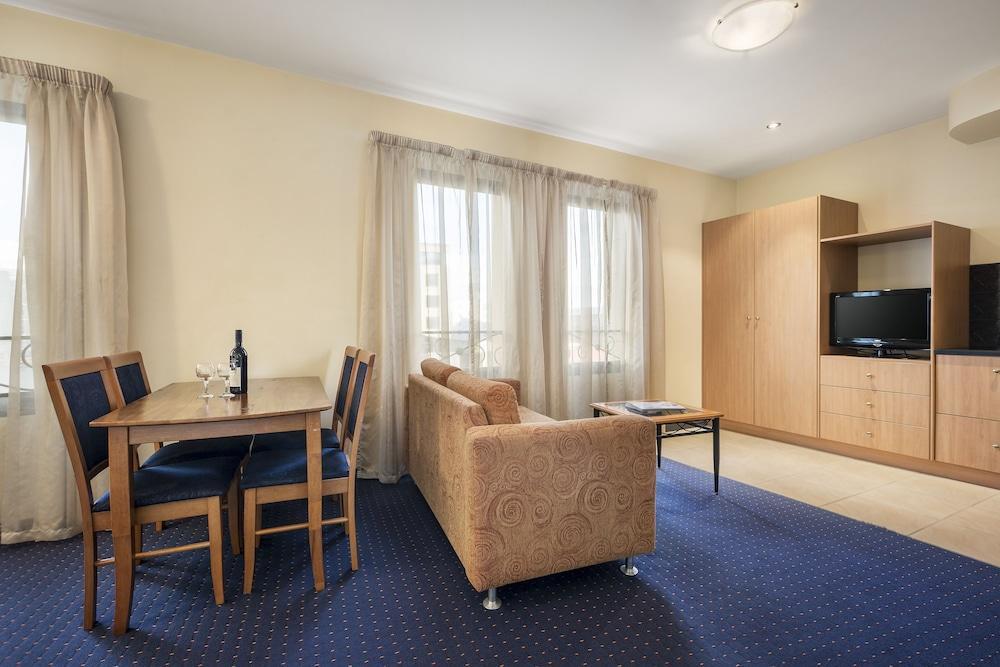 Aparthotel Quest Savoy Hobart Esterno foto