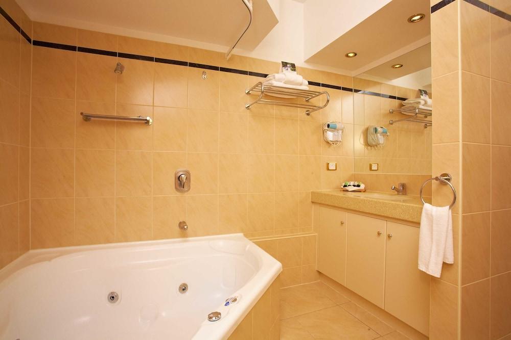 Aparthotel Quest Savoy Hobart Esterno foto